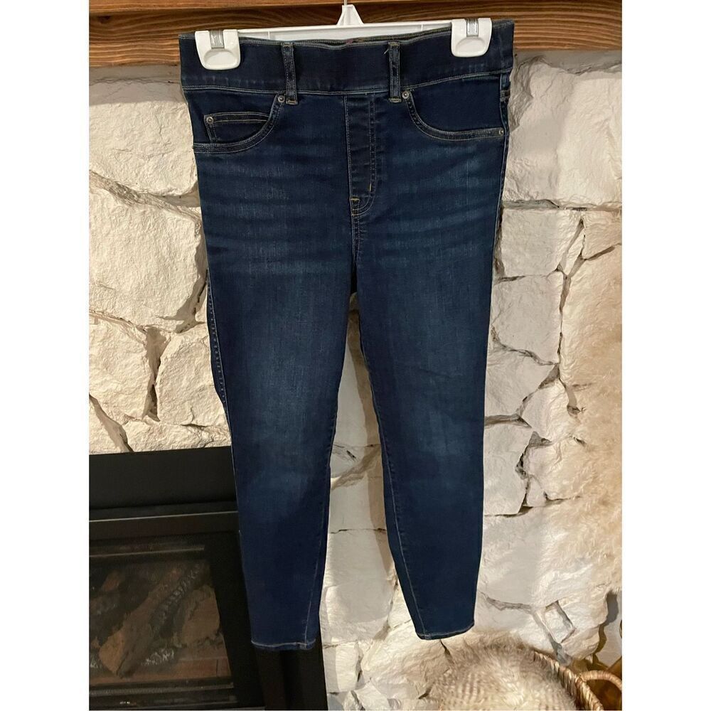Spanx dark wash pull on skinny jeans size S
